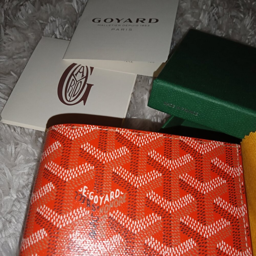 Victoire GoYard Orange Men's wallet, authentic with box and duster/GoYard paper